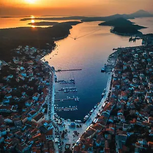 Lavanda Apartment & Studio - Old Town Mali Losinj Apartman